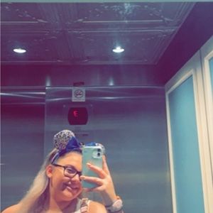 Meet your Posher, Morgan